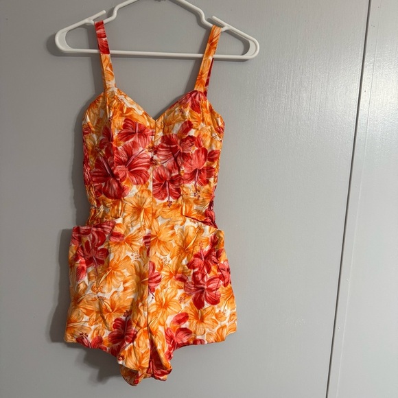 Royal Hawaiian Floral Romper Size XS - Picture 3 of 13